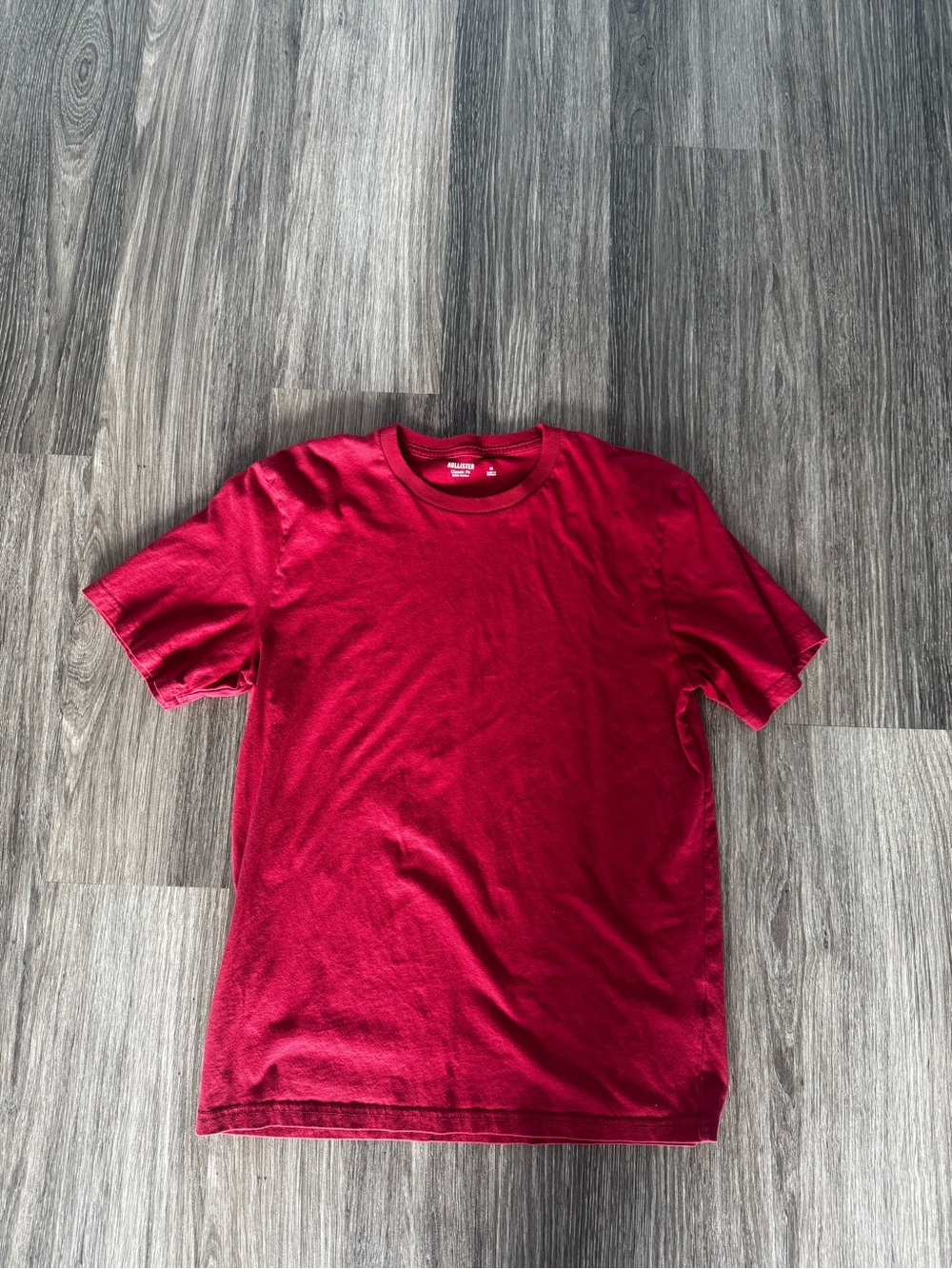 Hollister Men's Short Sleeve Crewneck Tee - Deep Red
